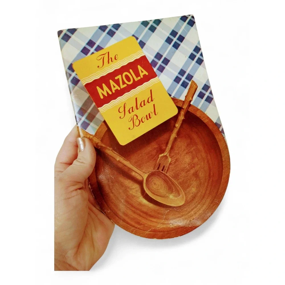 1939 Mazola Salad Bowl‎ COOKBOOK Booklet Die Cut Shape Cutout Vtg Recipes